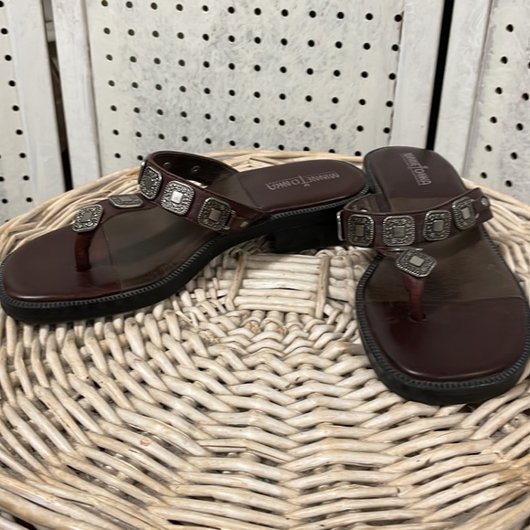 Minnetonka SALE! - Picture 10 of 11